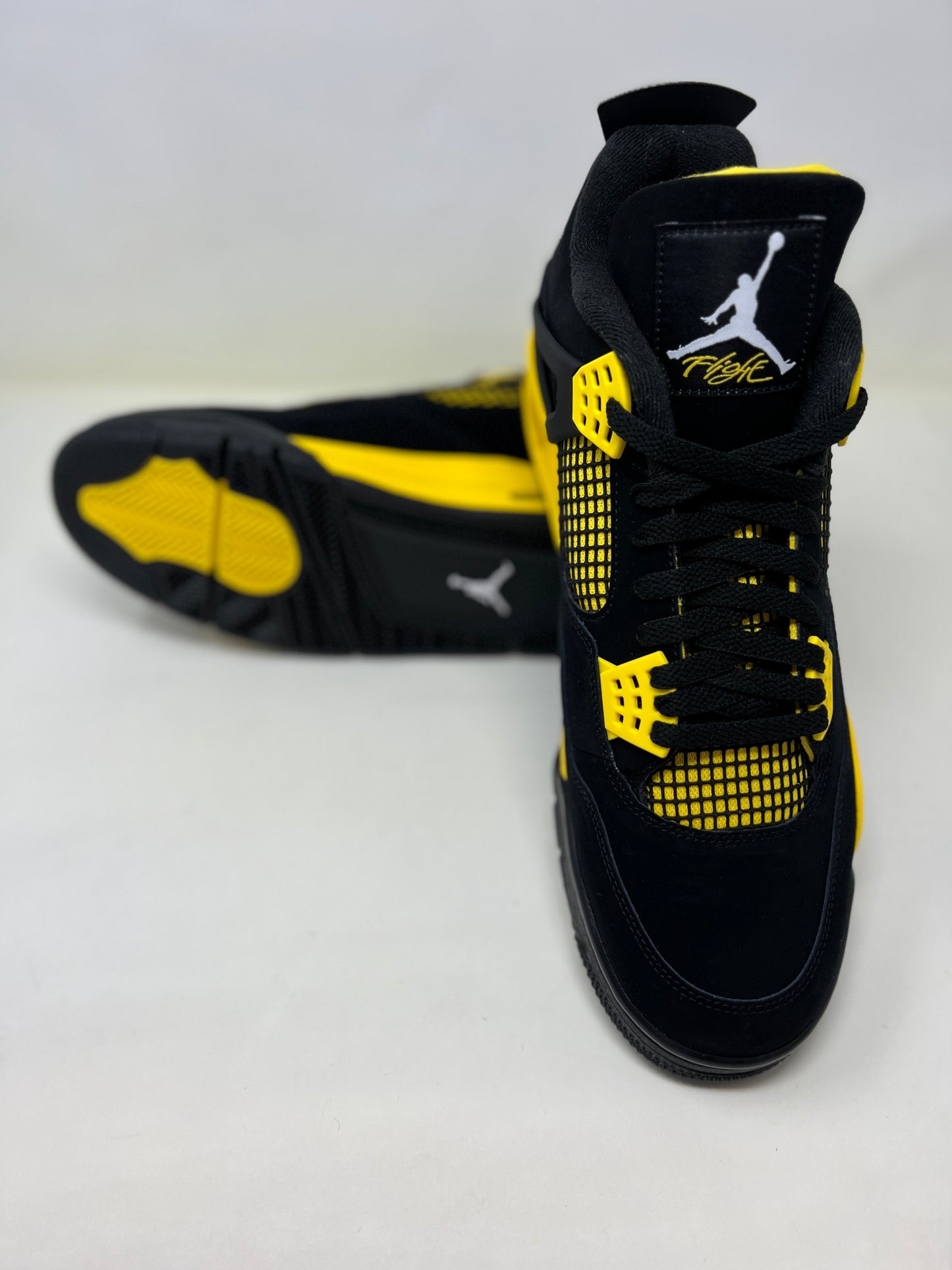Nike Air Jordan 4 Retro 'Thunder