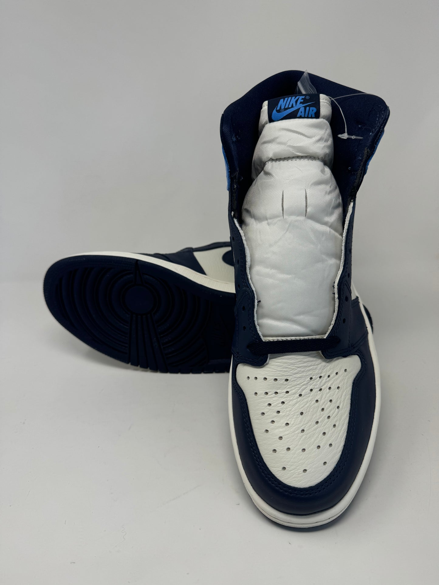 Nike Air Jordan 1 High OG 'Obsidian'