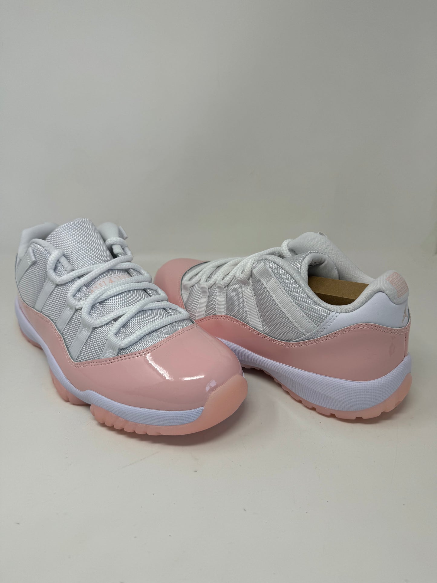 Nike Air Jordan 11 Retro Low 'Legend Pink'