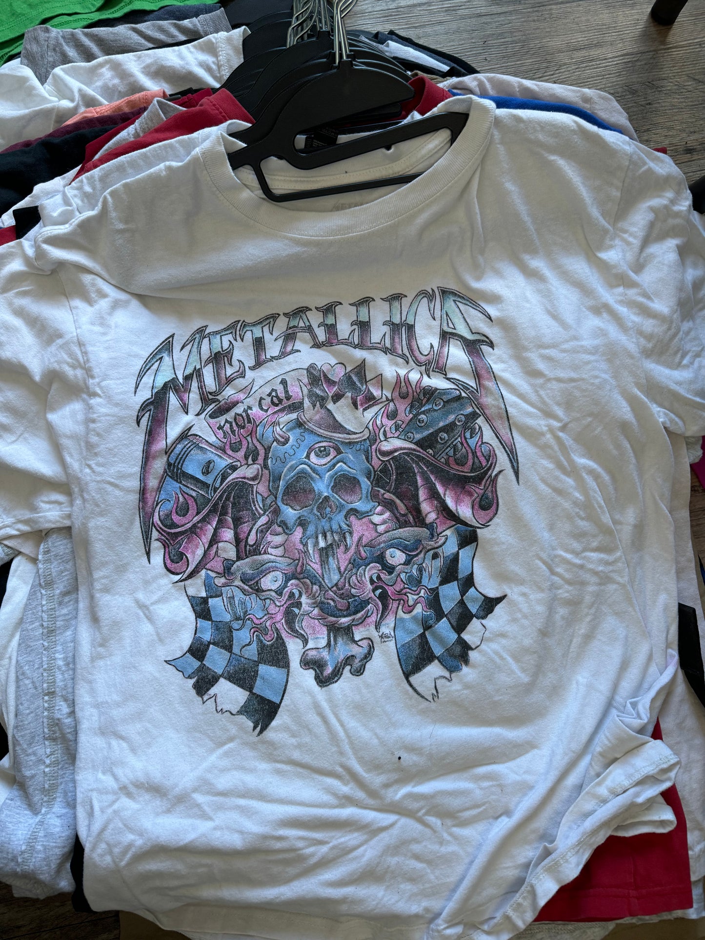 Metallica tee size L