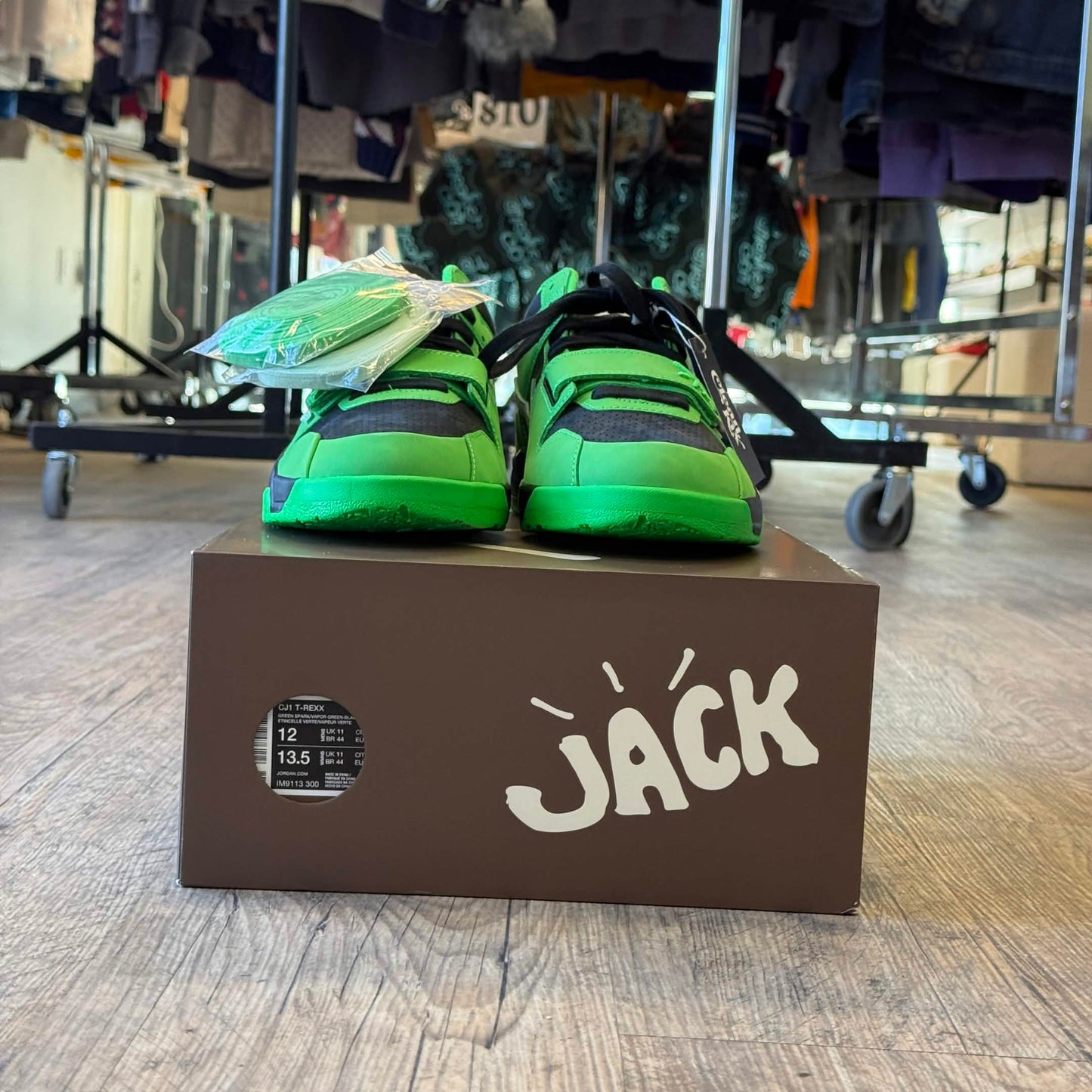 Jordan CJ1 T-Rexx Travis Scott Green Spark