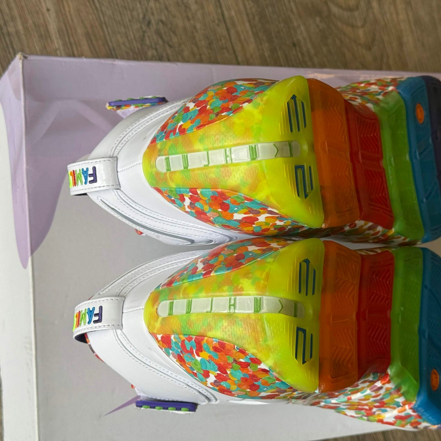 Nike Lebron 4 Fruity Pebbles (2024)