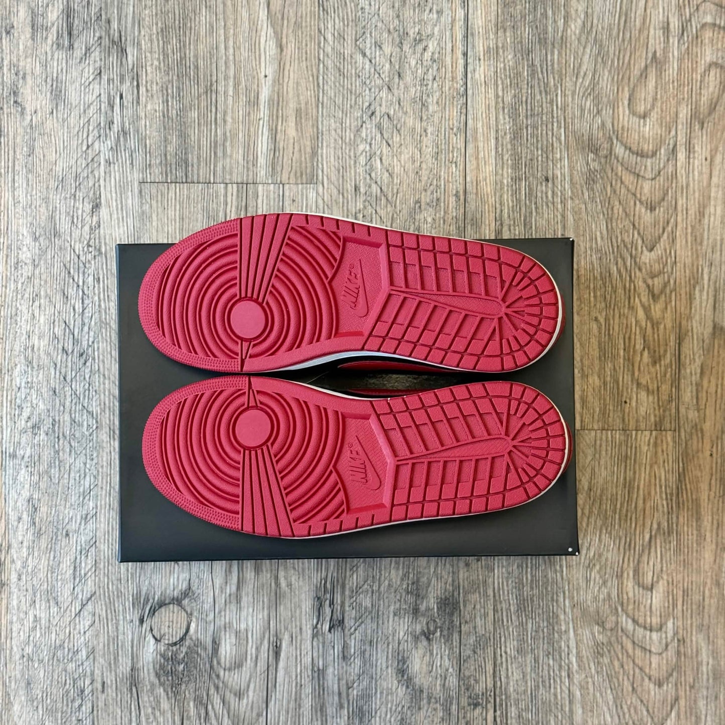 Jordan 1 Retro Low OG Banned