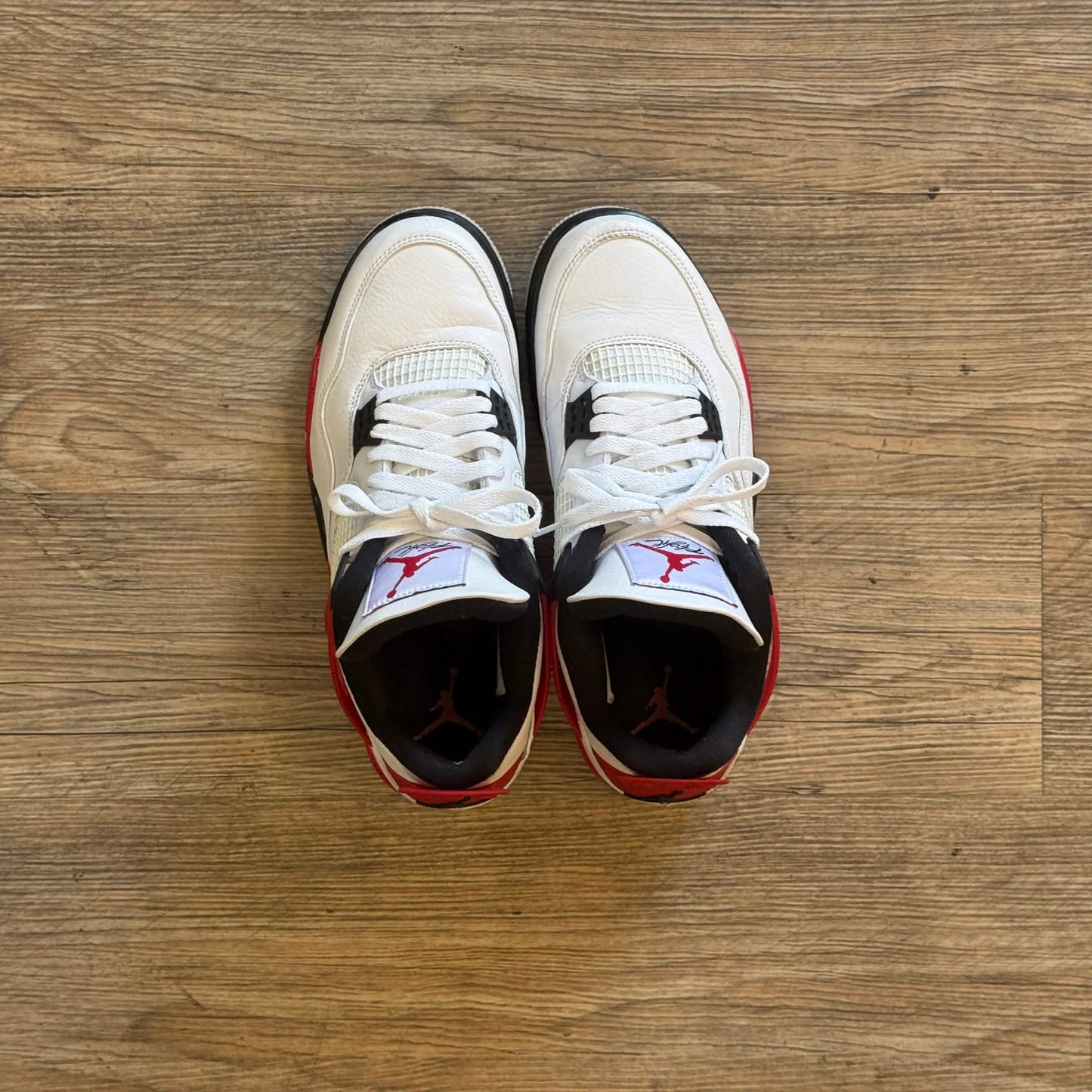 Jordan 4 Retro Fire Red (2020) USED NO BOX
