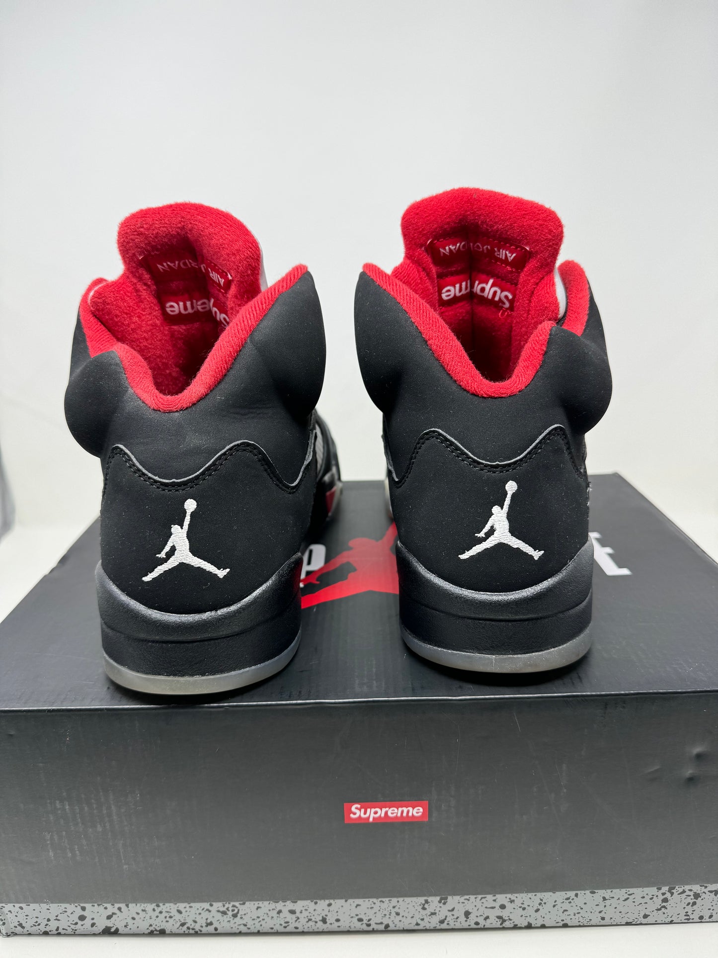 Air Jordan 5 Retro 'Supreme - Black'