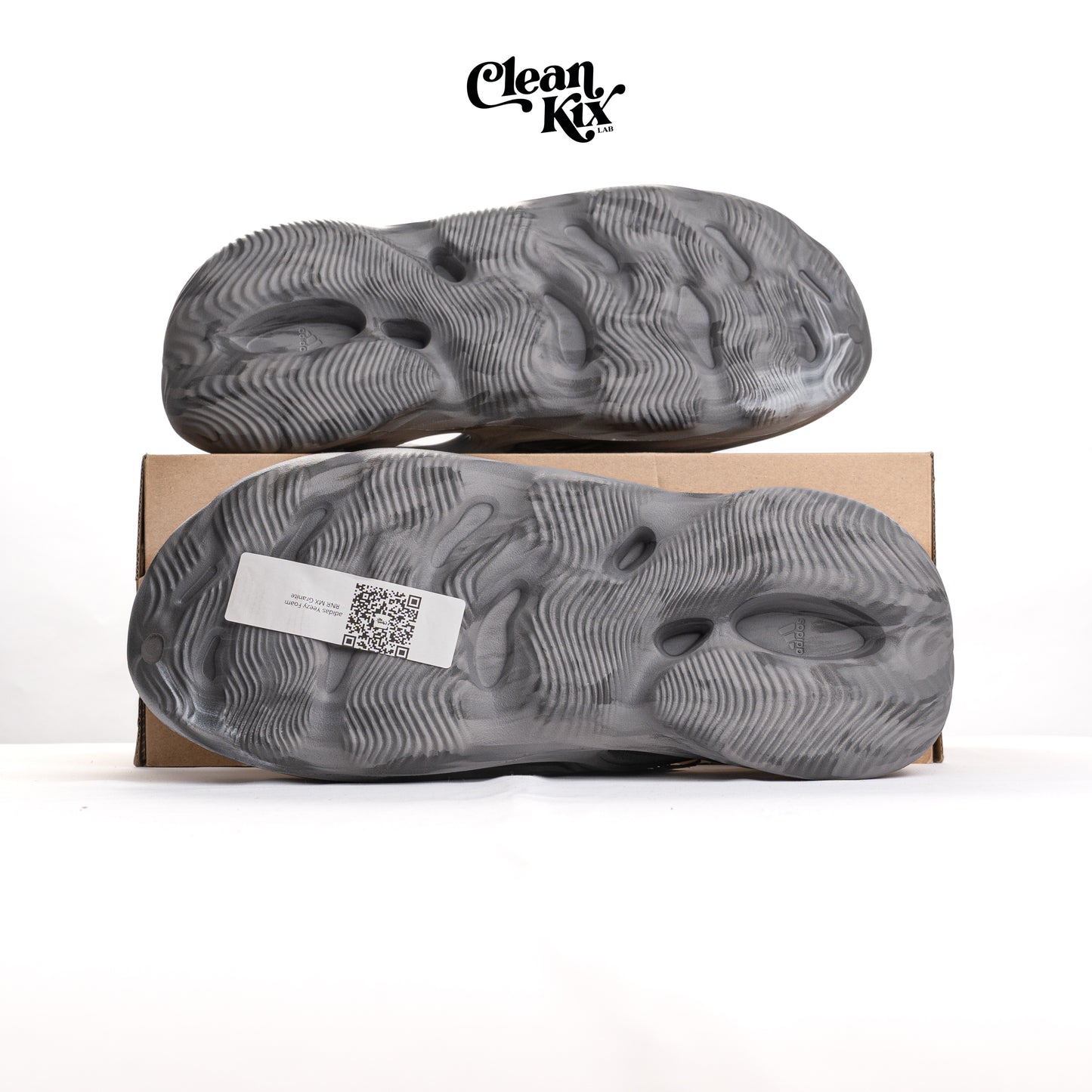 adidas Yeezy Foam RNR MX Granite