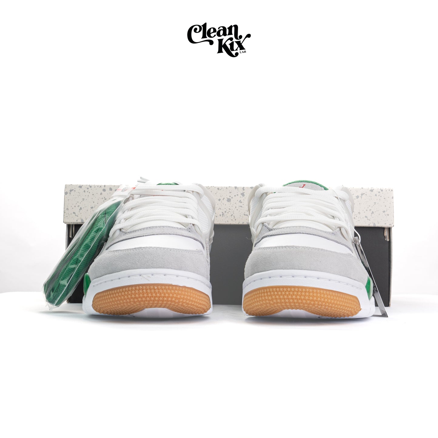 Jordan 4 RM Pine Green