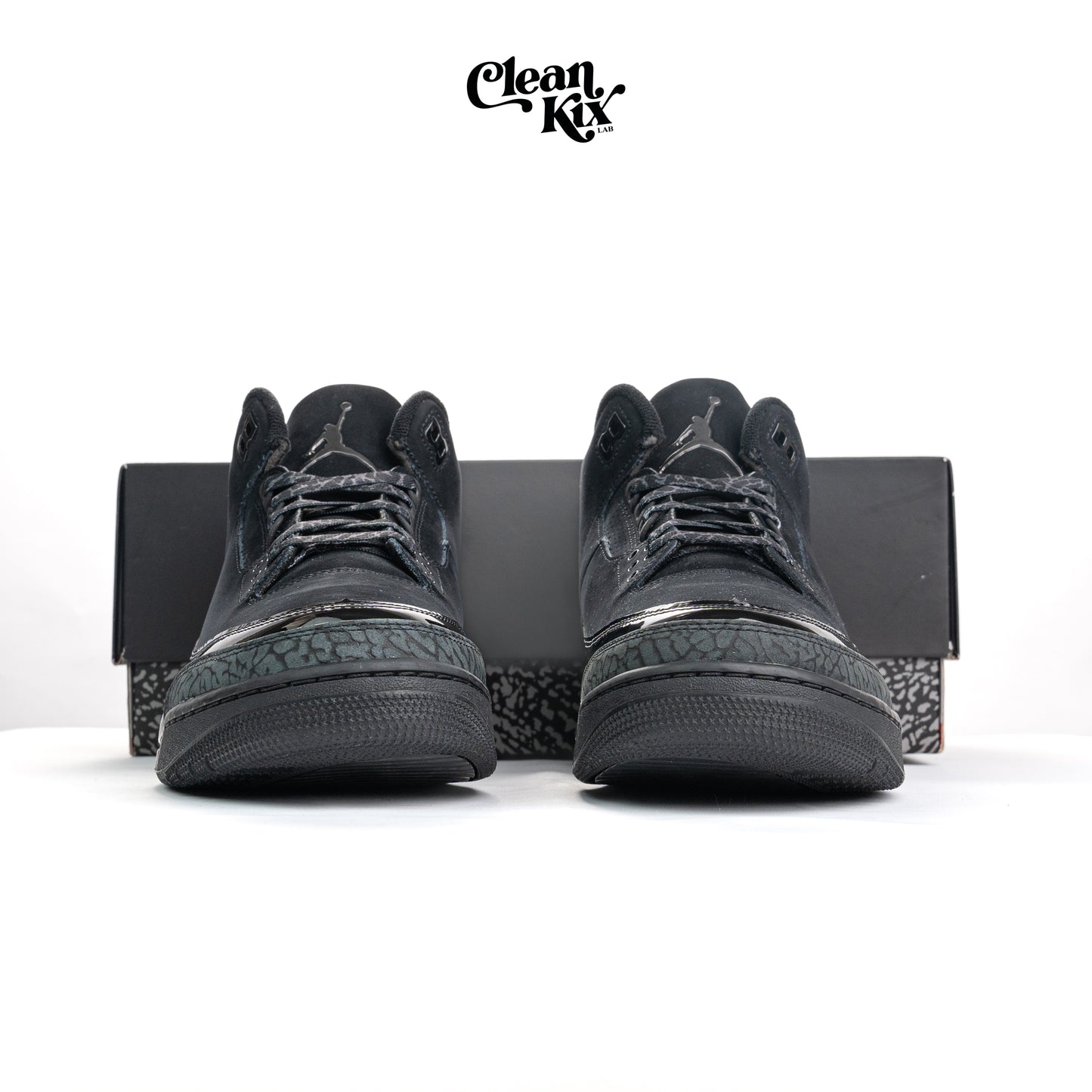 Jordan 3 Retro Black Cat (2025)