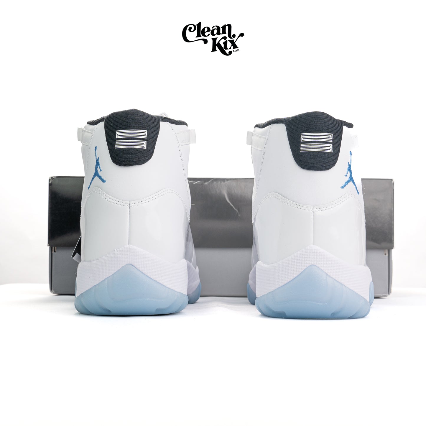 Jordan 11 Retro Legend Blue (2024)
