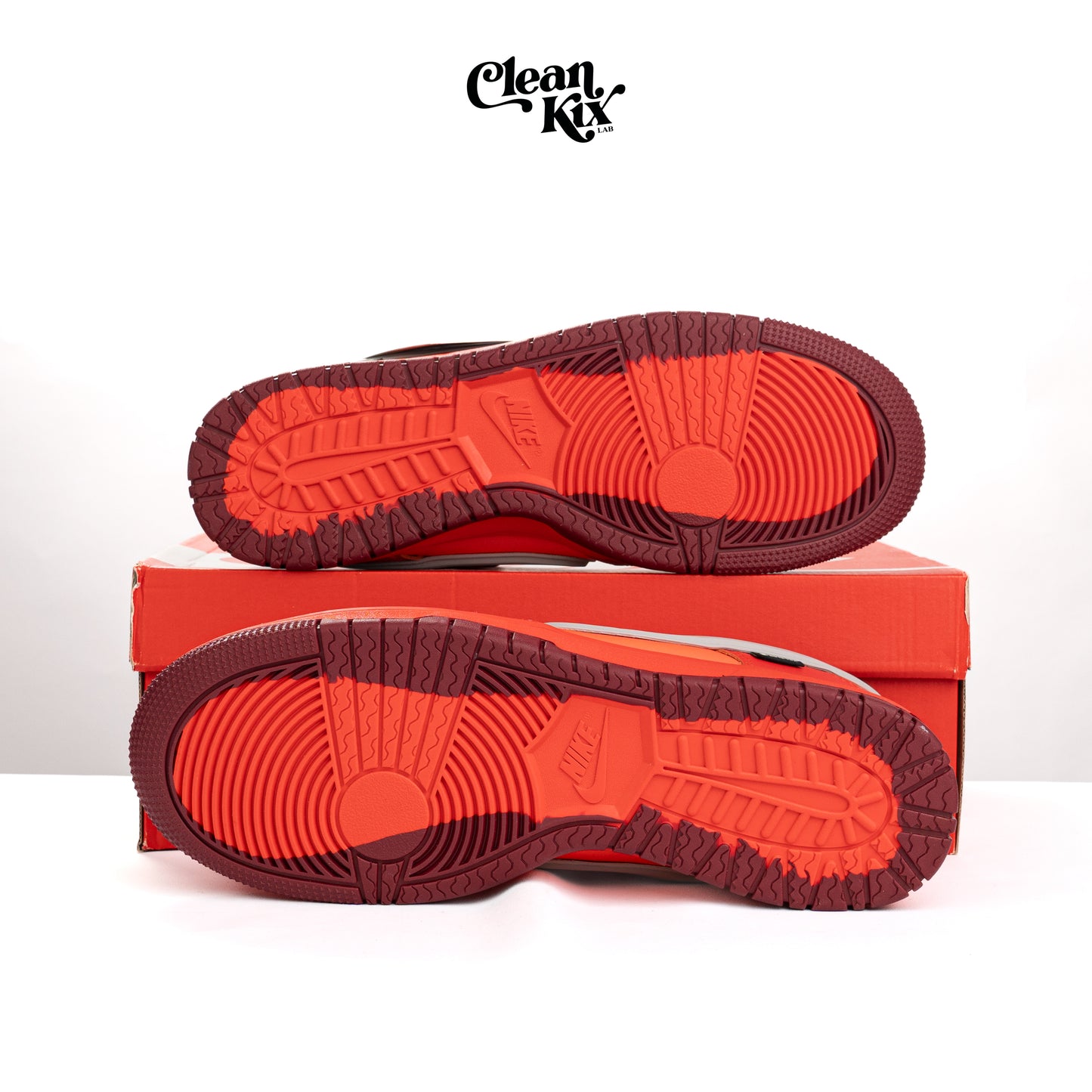 Nike Dunk Low Gore-Tex Crimson