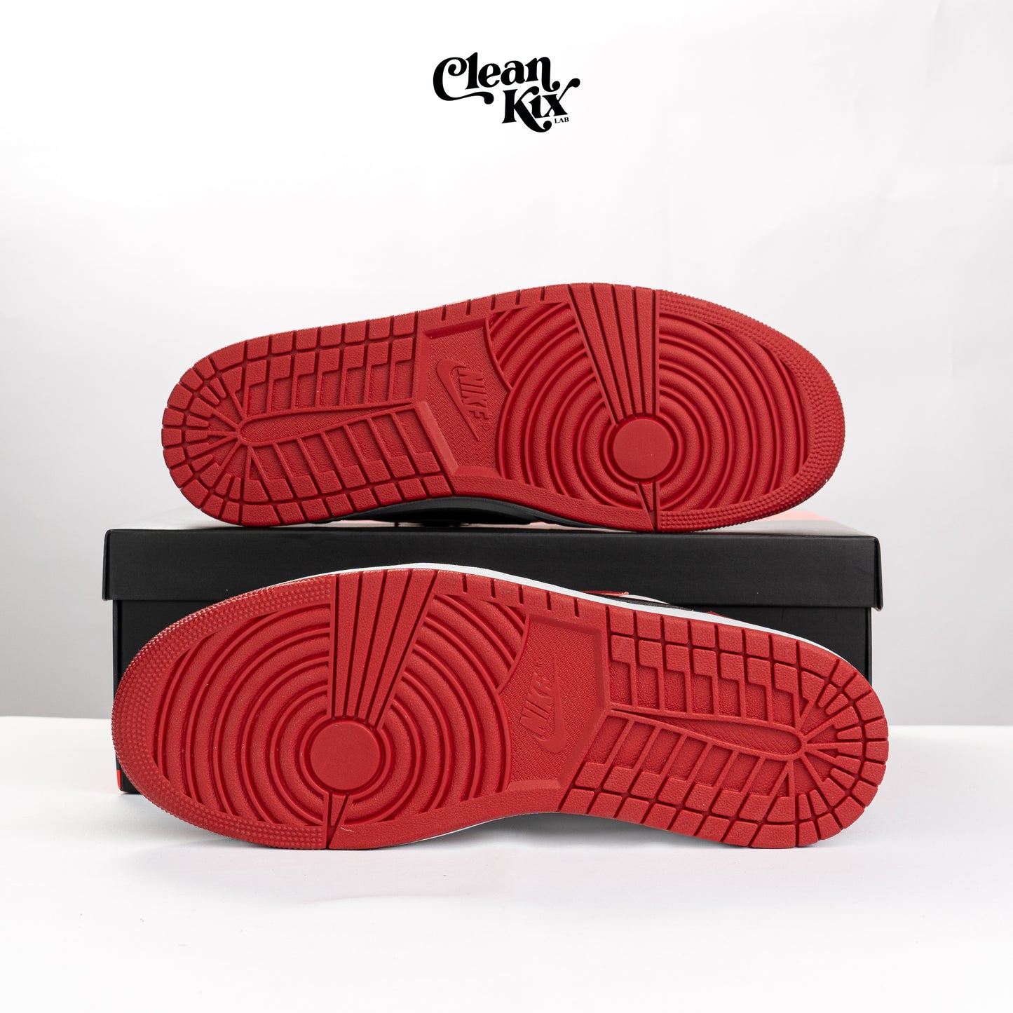 Jordan 1 Retro Low OG "Chicago" (2025)
