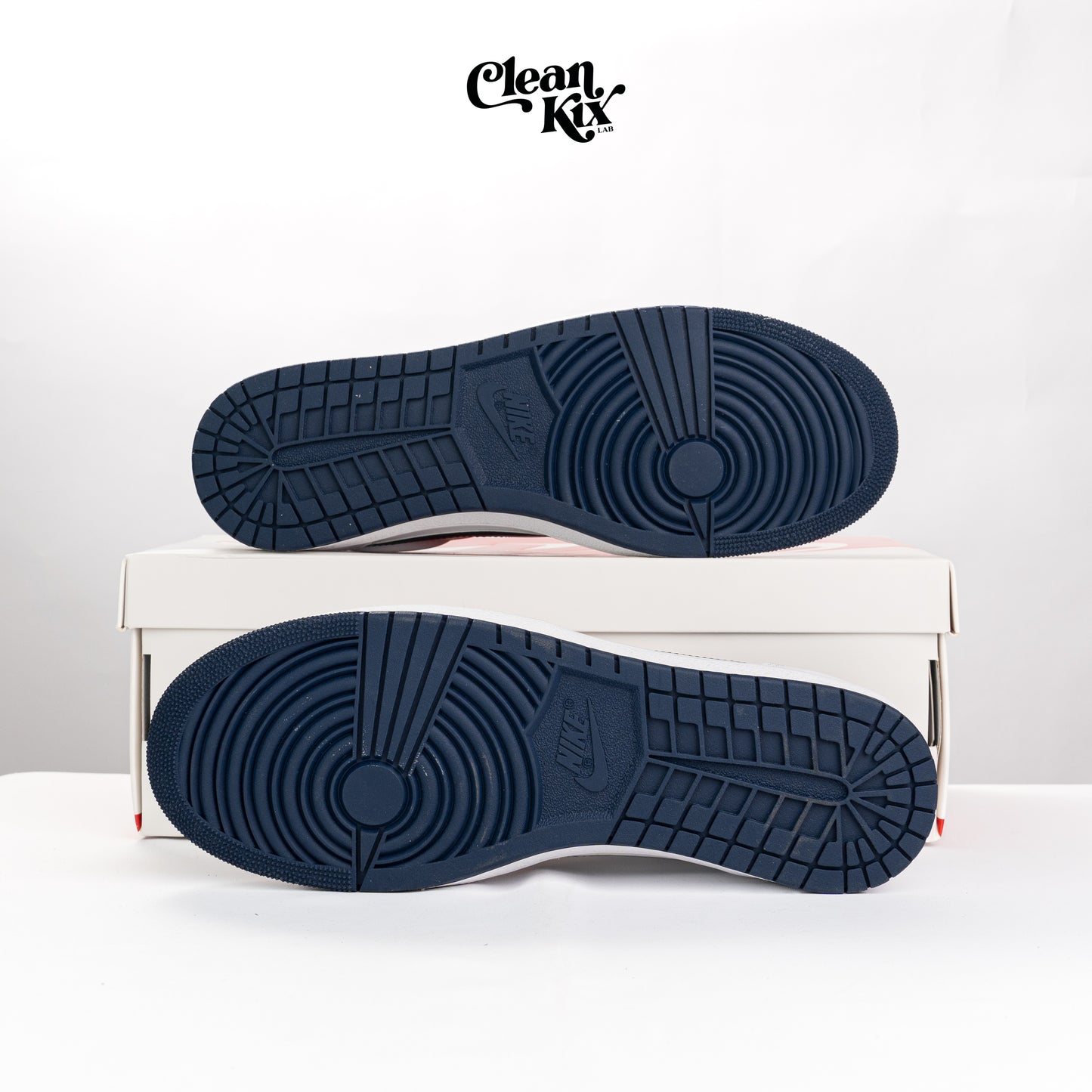 Jordan 1 Retro Low ‘85 Metallic Blue