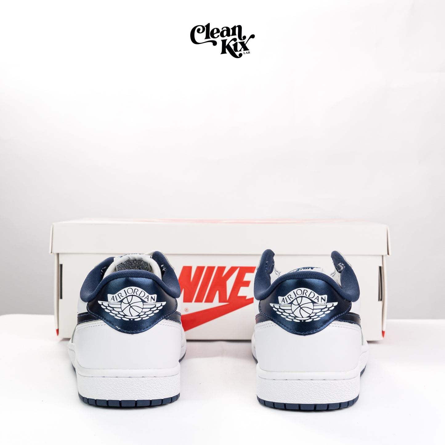 Jordan 1 Retro Low ‘85 Metallic Blue