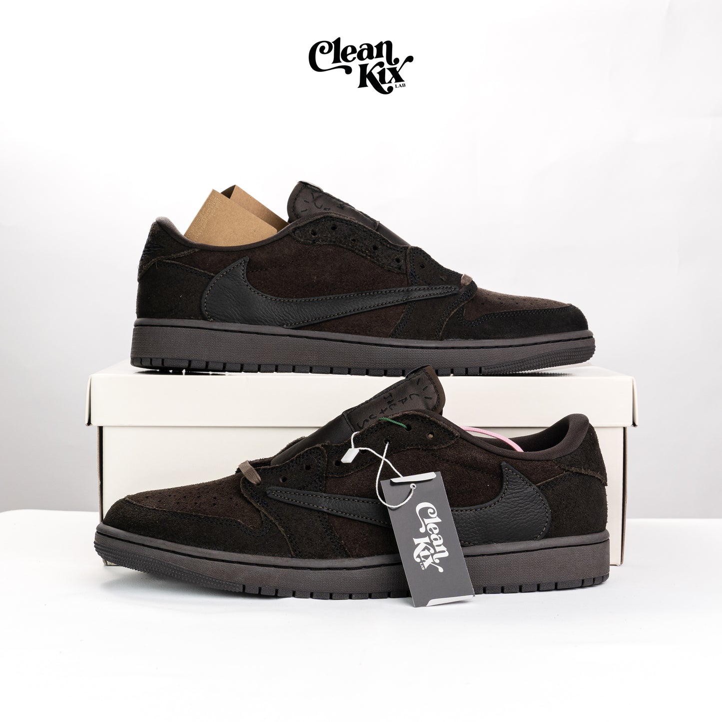 Jordan 1 Retro Low OG SP Travis Scott Velvet Brown
