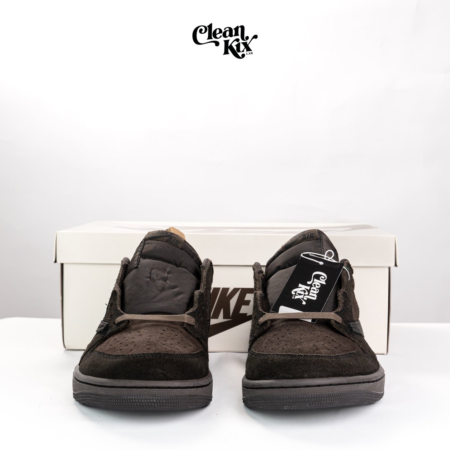 Jordan 1 Retro Low OG SP Travis Scott Velvet Brown