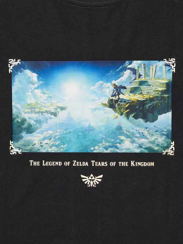 Uniqlo x The Legend of Zelda - Please Lend Him Your Power - Black
