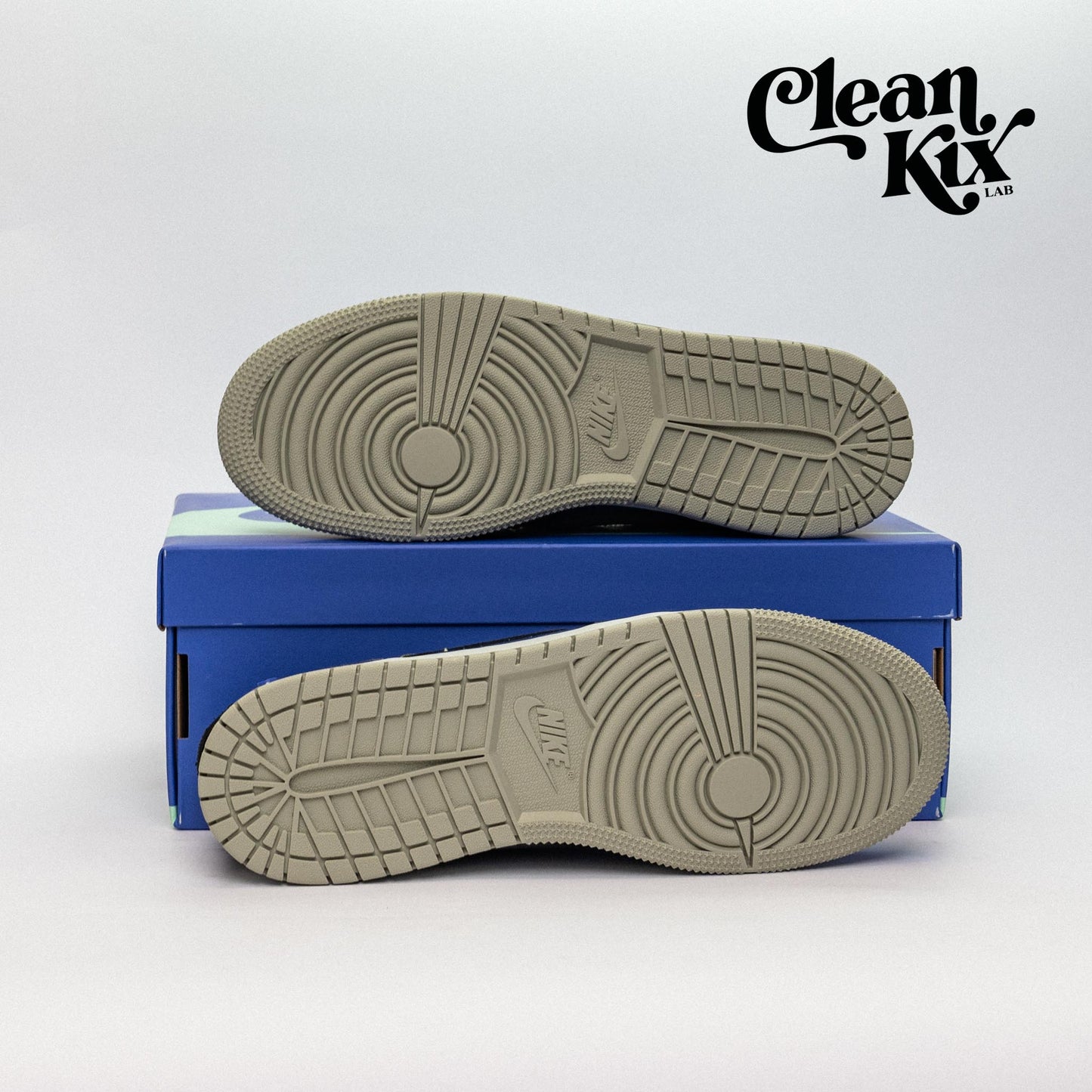 Jordan 1 Retro Low OG "Zion Williamson Voodoo Alternate"